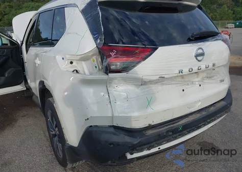 2021 Nissan Rogue Sv Fwd z USA, uszkodzony, nr VIN 5N1AT3BA8MC673007